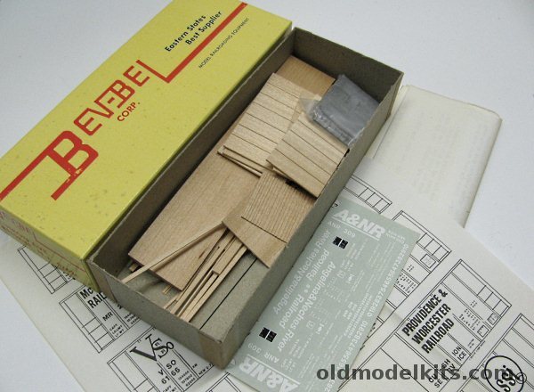 Bev-Bel 1/87 50' Railbox  Angelina & Neches River Railroad - Wood and Metal HO Craftsman Kit, 119 plastic model kit